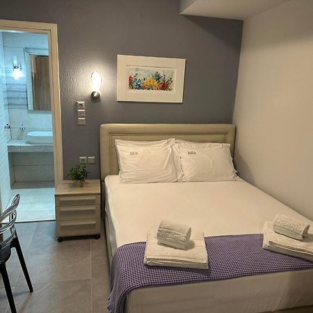 Avra Comfort Rooms Nea Poteidaia Exterior foto